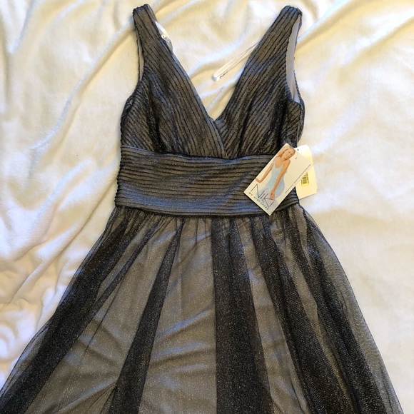 Brand new dress with tags size 6 for after 5! - Picture 1 of 5